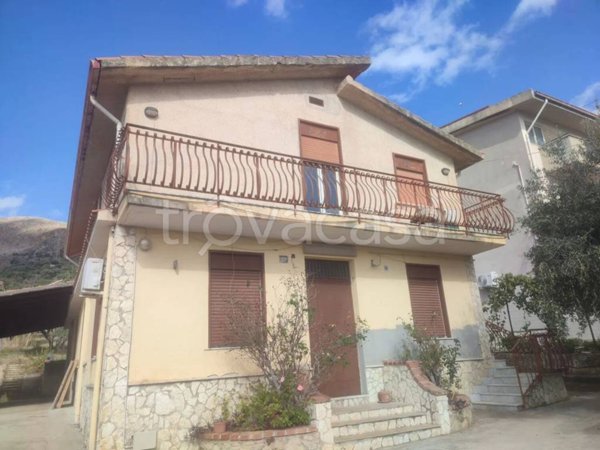 casa indipendente in vendita a Giardinello