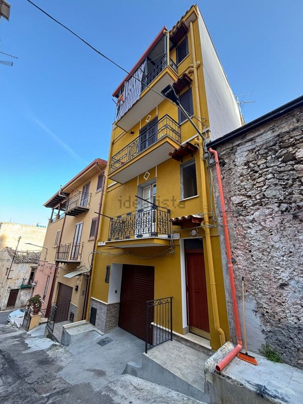 casa indipendente in vendita a Giardinello