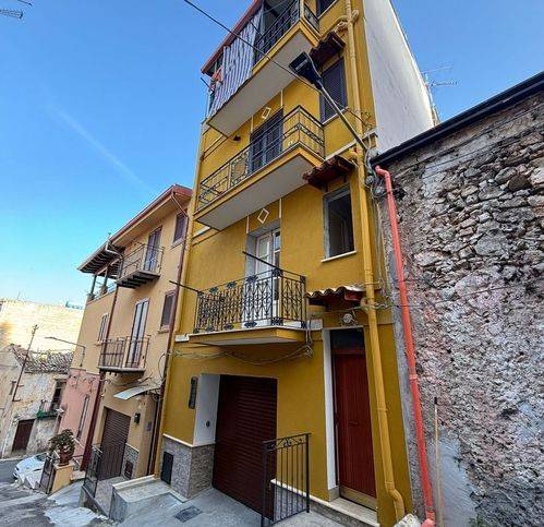 casa indipendente in vendita a Giardinello