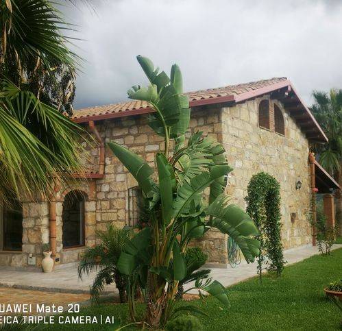 casa indipendente in vendita a Giardinello