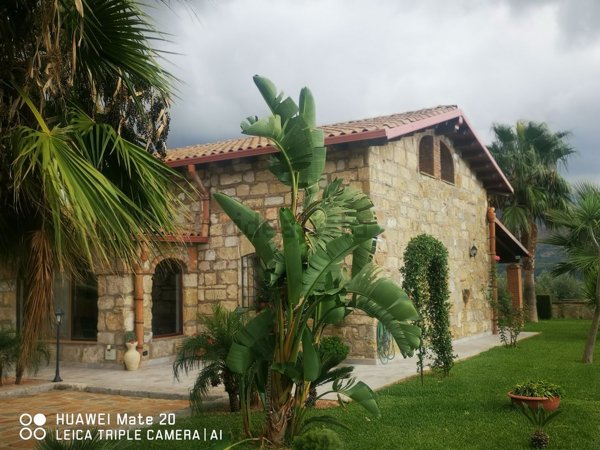 esavano in vendita a Giardinello