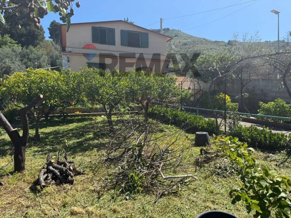 casa indipendente in vendita a Giardinello