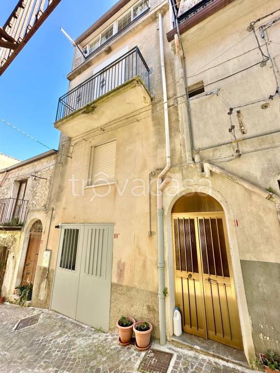 casa indipendente in vendita a Giuliana