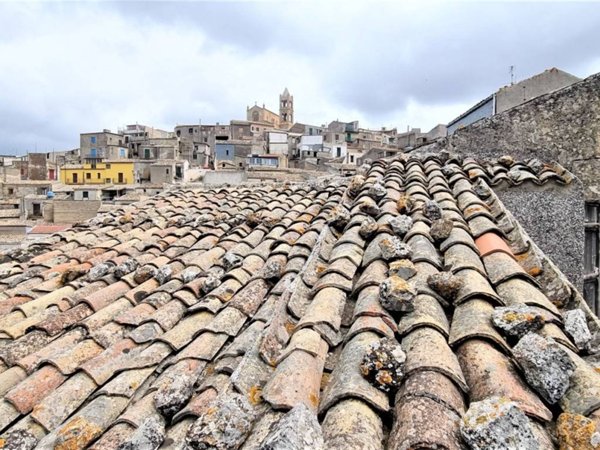 casa indipendente in vendita a Giuliana