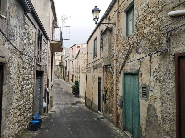 appartamento in vendita a Giuliana