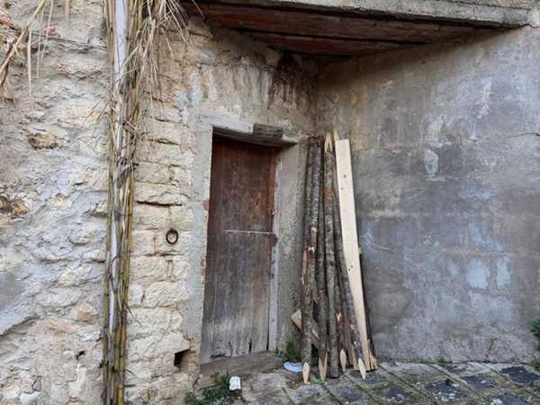 casa indipendente in vendita a Giuliana