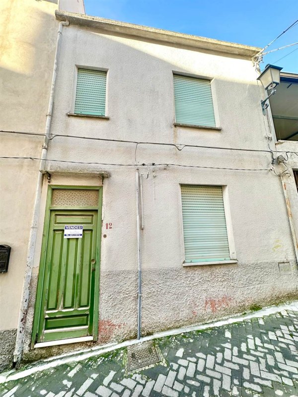 casa indipendente in vendita a Giuliana