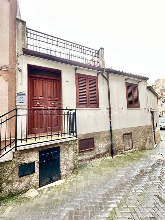 casa indipendente in vendita a Giuliana
