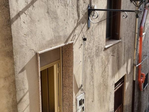 casa indipendente in vendita a Giuliana