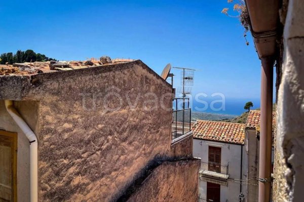 casa indipendente in vendita a Gratteri