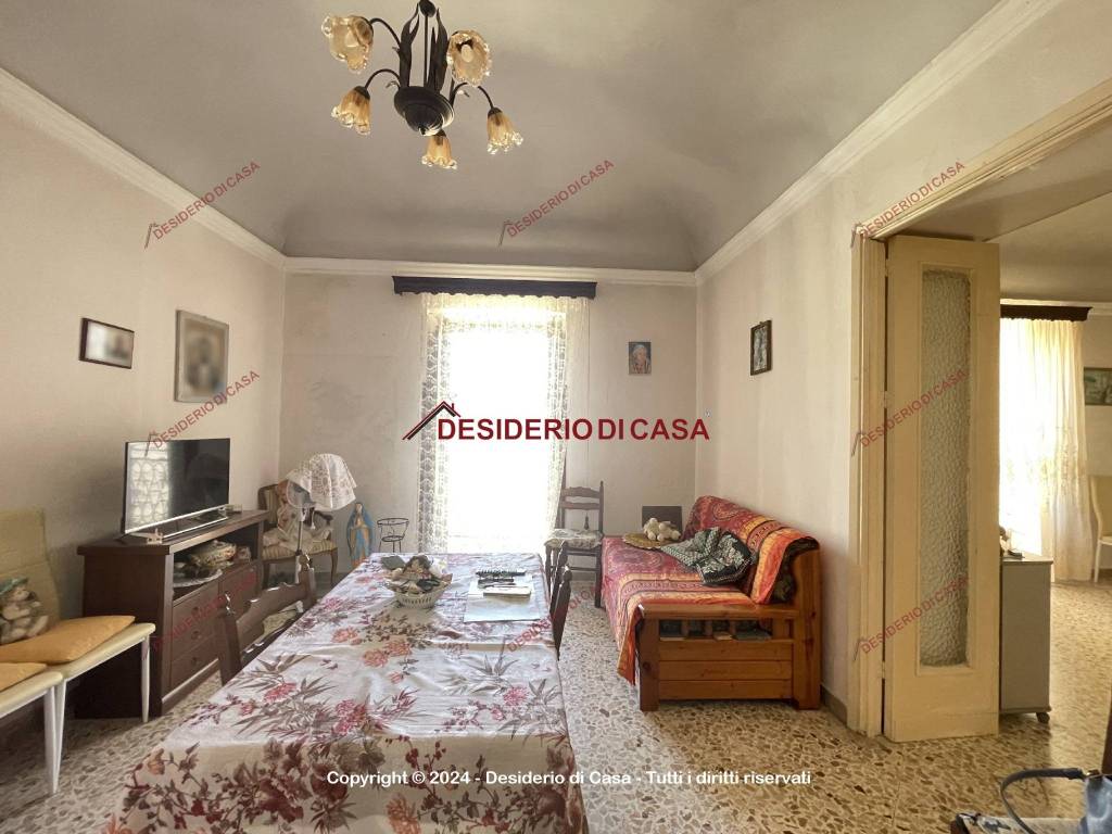 casa indipendente in vendita a Gratteri