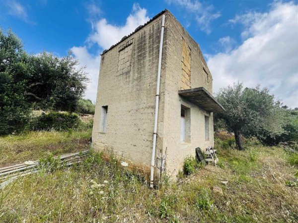 casa indipendente in vendita a Gratteri