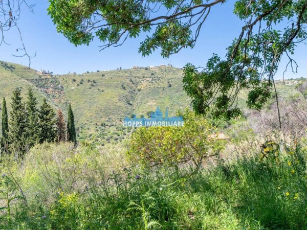 casa indipendente in vendita a Gratteri