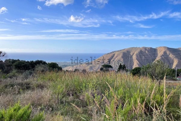 terreno edificabile in vendita a Gratteri