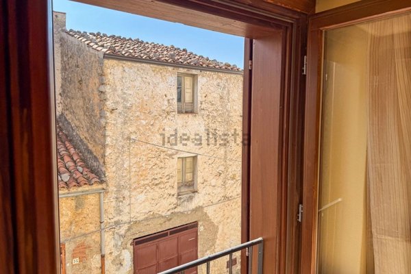 casa indipendente in vendita a Gratteri