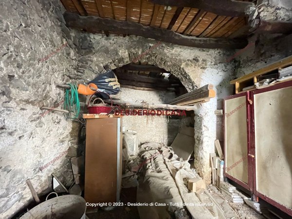 casa indipendente in vendita a Gratteri