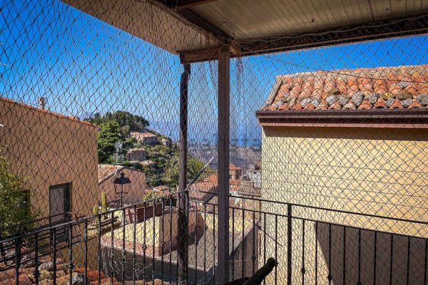 casa indipendente in vendita a Gratteri