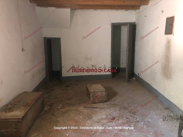 casa indipendente in vendita a Gratteri