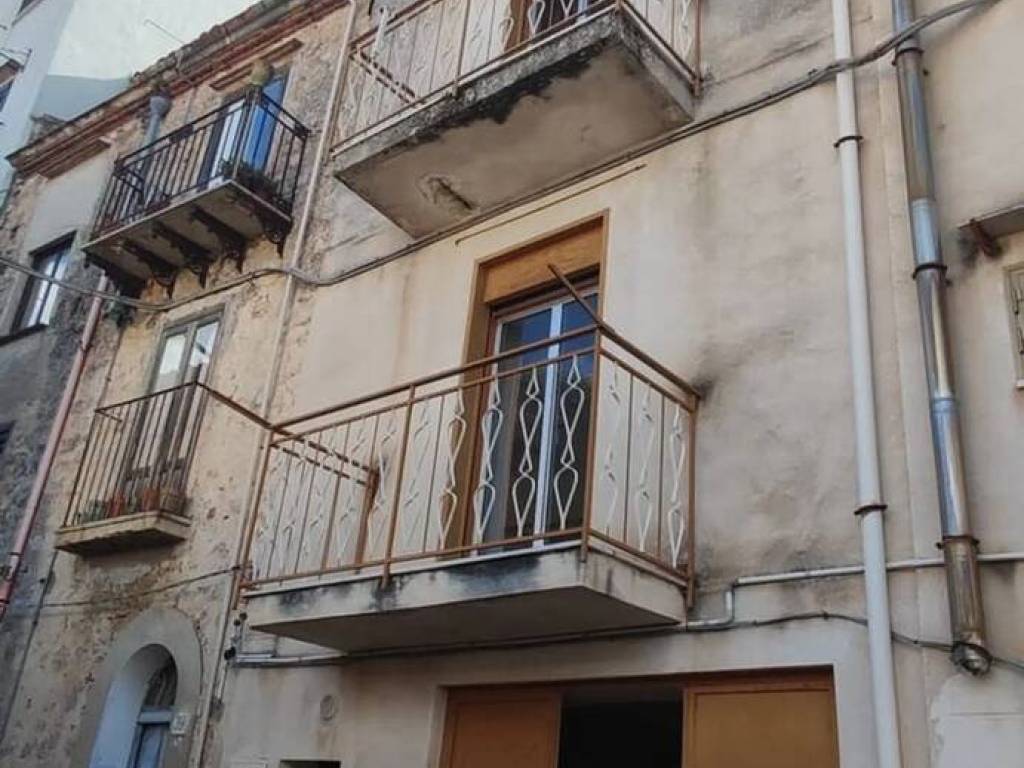 casa indipendente in vendita a Gratteri