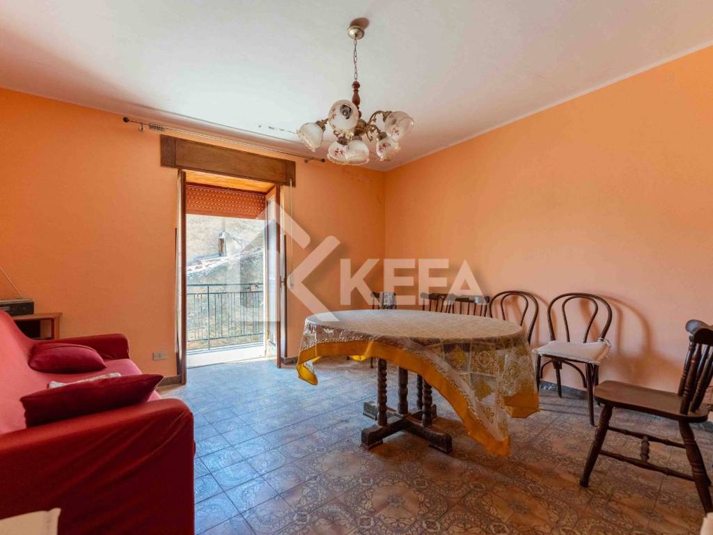 casa indipendente in vendita a Gratteri