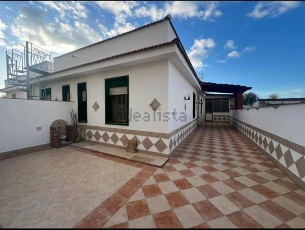 casa indipendente in vendita ad Isola delle Femmine