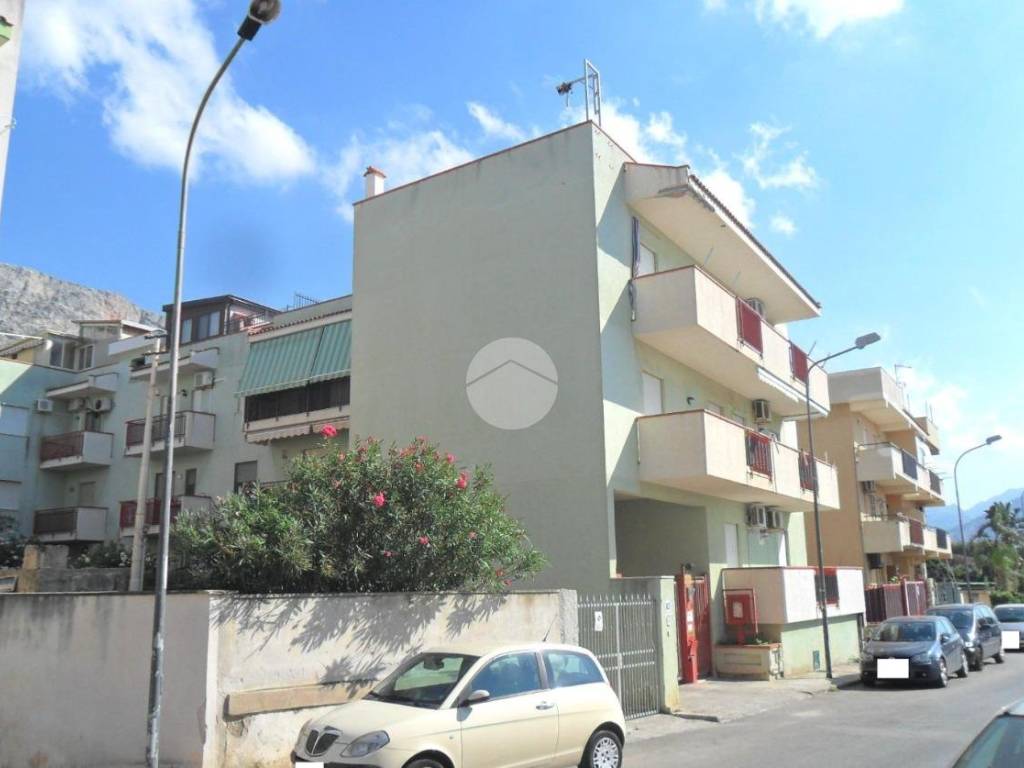 appartamento in vendita ad Isola delle Femmine