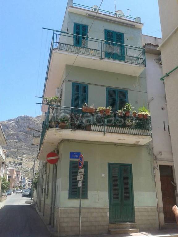 appartamento in vendita ad Isola delle Femmine