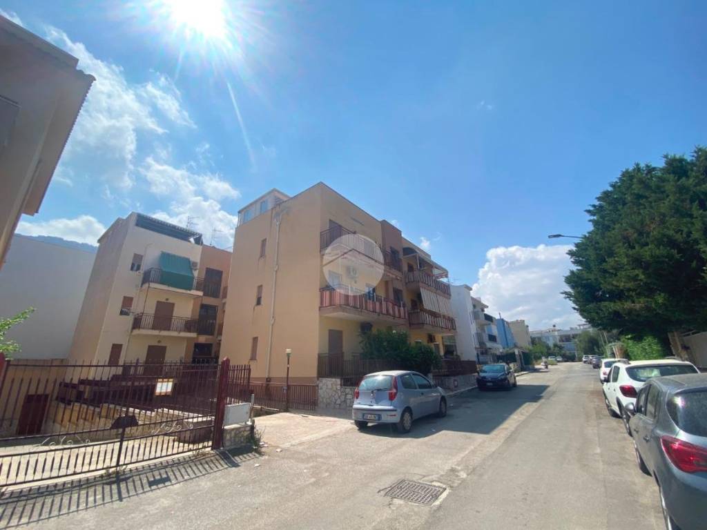 appartamento in vendita ad Isola delle Femmine