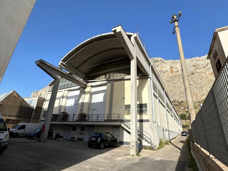 capannone in vendita ad Isola delle Femmine