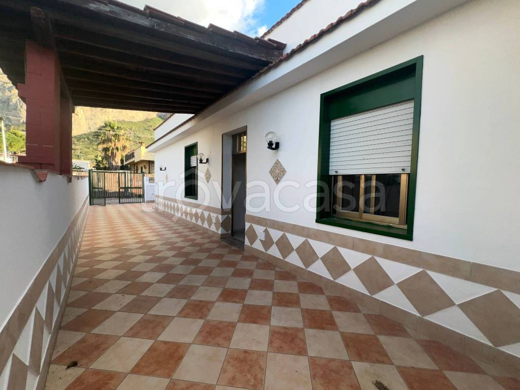 casa indipendente in vendita ad Isola delle Femmine