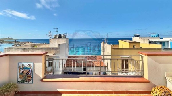 appartamento in vendita ad Isola delle Femmine