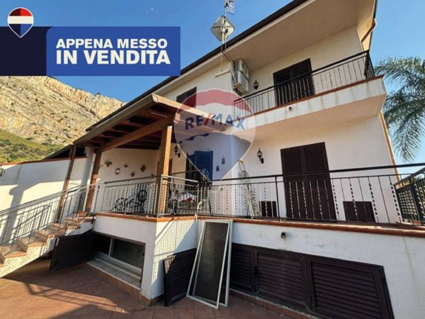 casa indipendente in vendita ad Isola delle Femmine