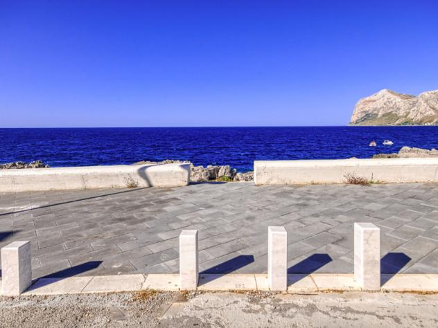 casa indipendente in vendita ad Isola delle Femmine