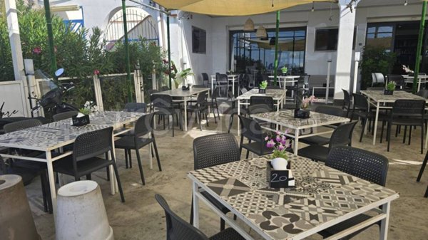 negozio in vendita ad Isola delle Femmine