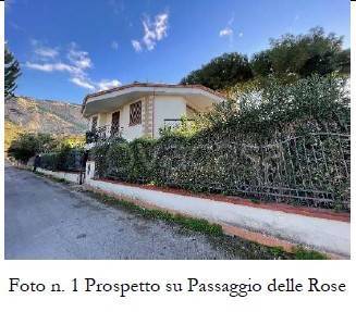casa indipendente in vendita ad Isola delle Femmine