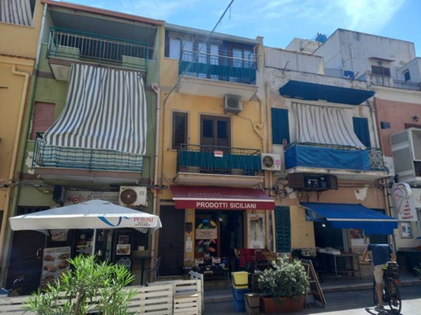 casa indipendente in vendita ad Isola delle Femmine