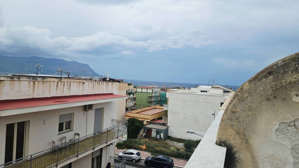 appartamento in vendita ad Isola delle Femmine