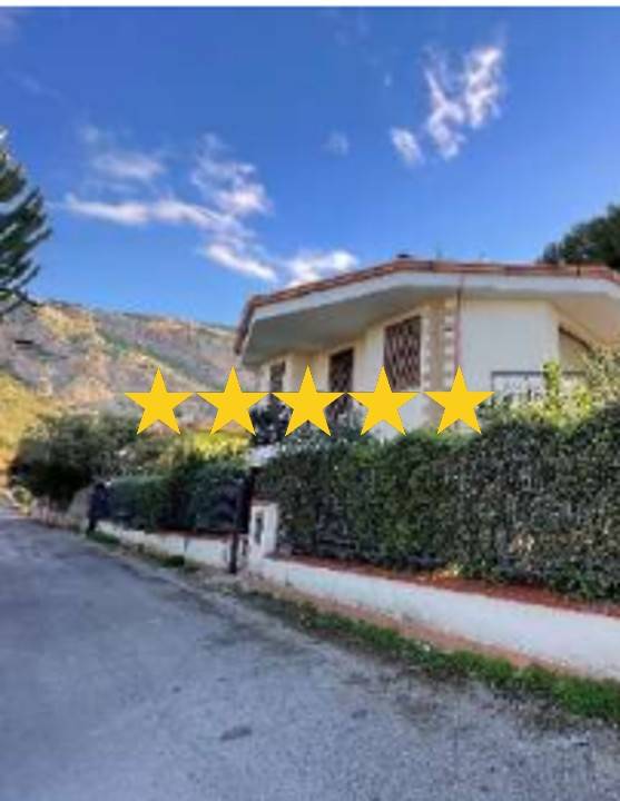 casa indipendente in vendita ad Isola delle Femmine