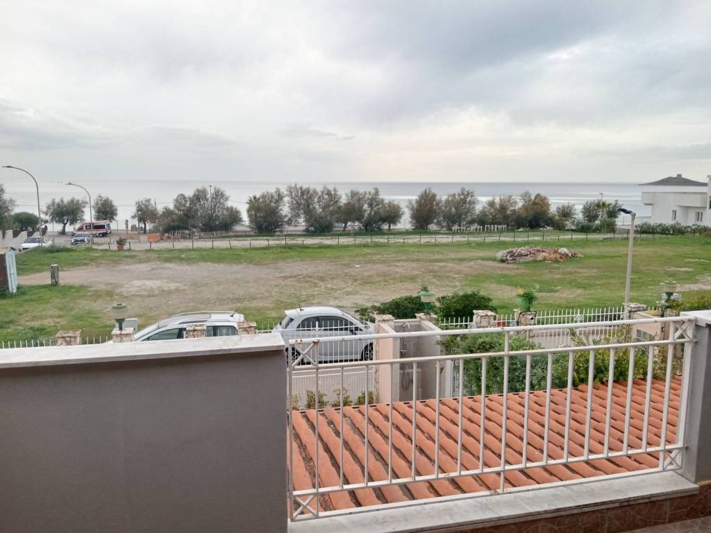 casa indipendente in vendita ad Isola delle Femmine