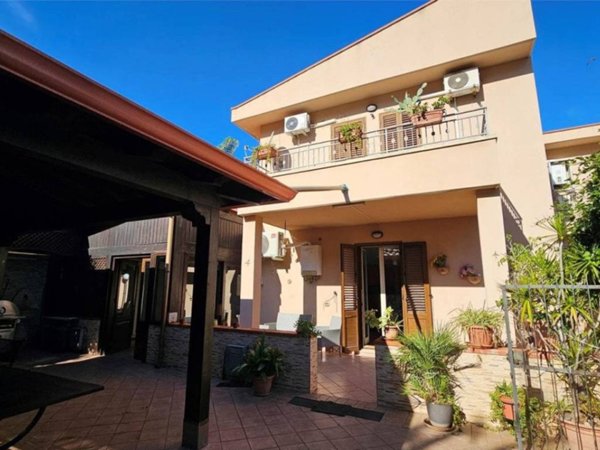casa indipendente in vendita ad Isola delle Femmine