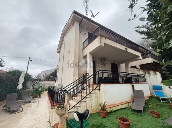 appartamento in vendita ad Isola delle Femmine