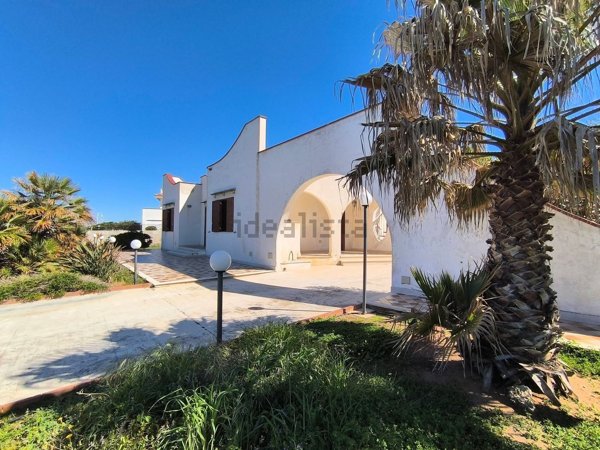 casa indipendente in vendita ad Isola delle Femmine