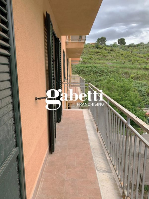 appartamento in vendita a Lascari