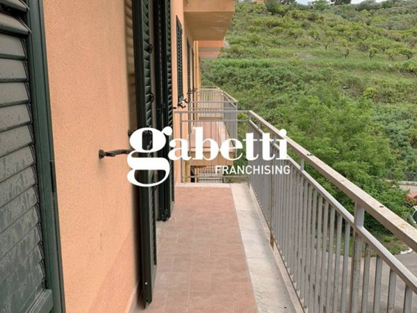appartamento in vendita a Lascari