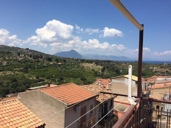 appartamento in vendita a Lascari
