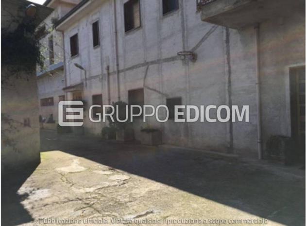negozio in vendita a Lascari