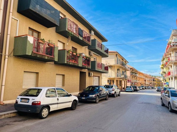 appartamento in vendita a Lascari