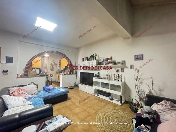 casa indipendente in vendita a Lascari