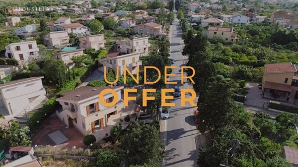 casa indipendente in vendita a Lascari