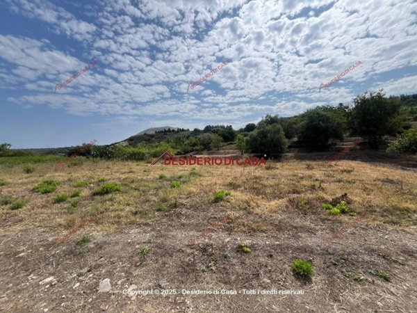 terreno agricolo in vendita a Lascari